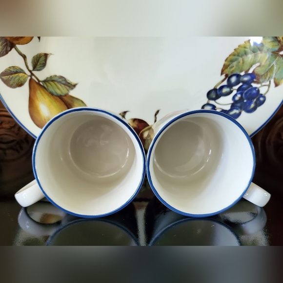 (2)"Autumn Fayre" 10oz Mugs🍒🍑 Pristine by Staffordshire 🇬🇧 - Picture 3 of 7